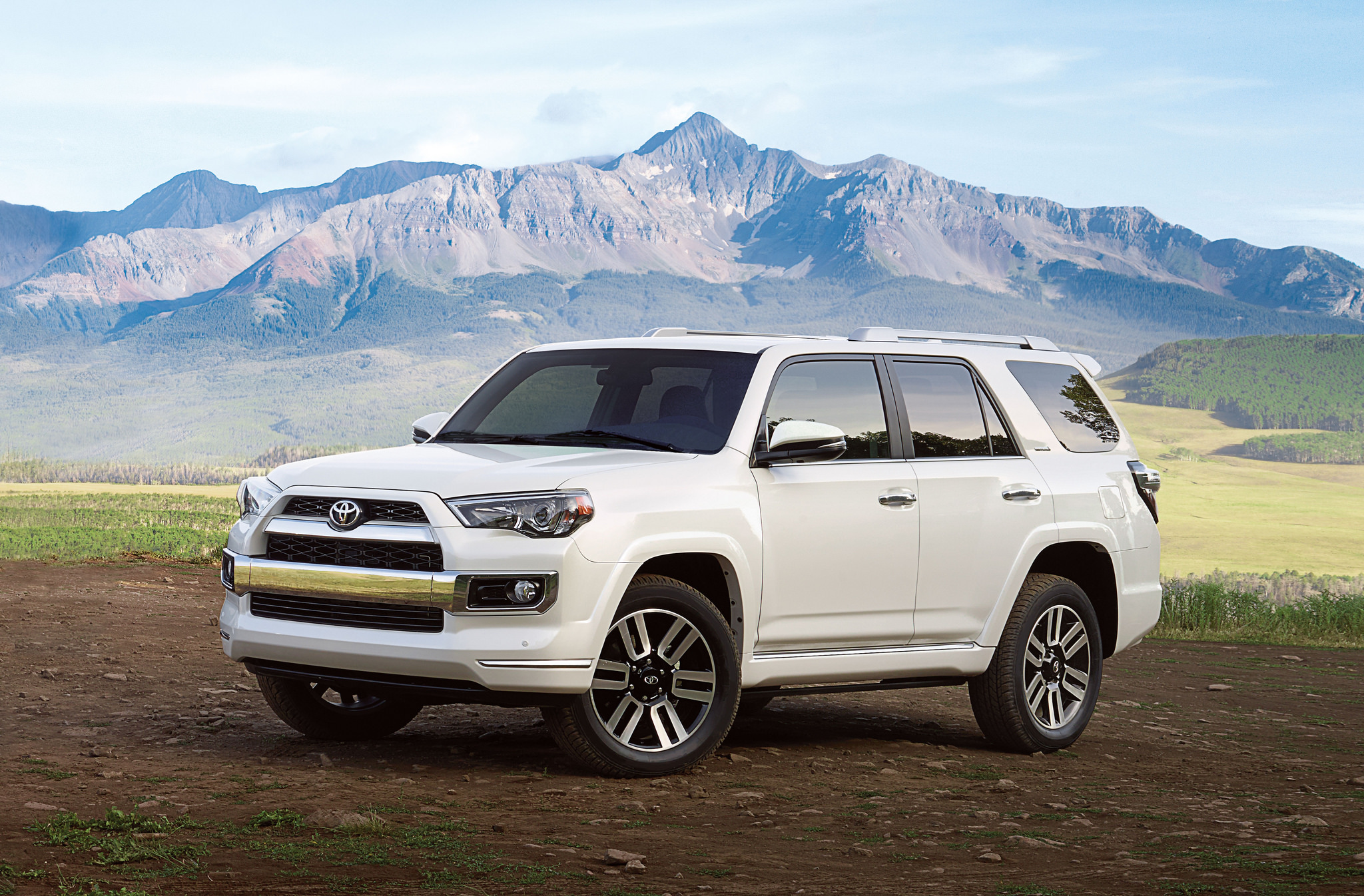 2024 Toyota 4 Runner Limited Dona Fidelity